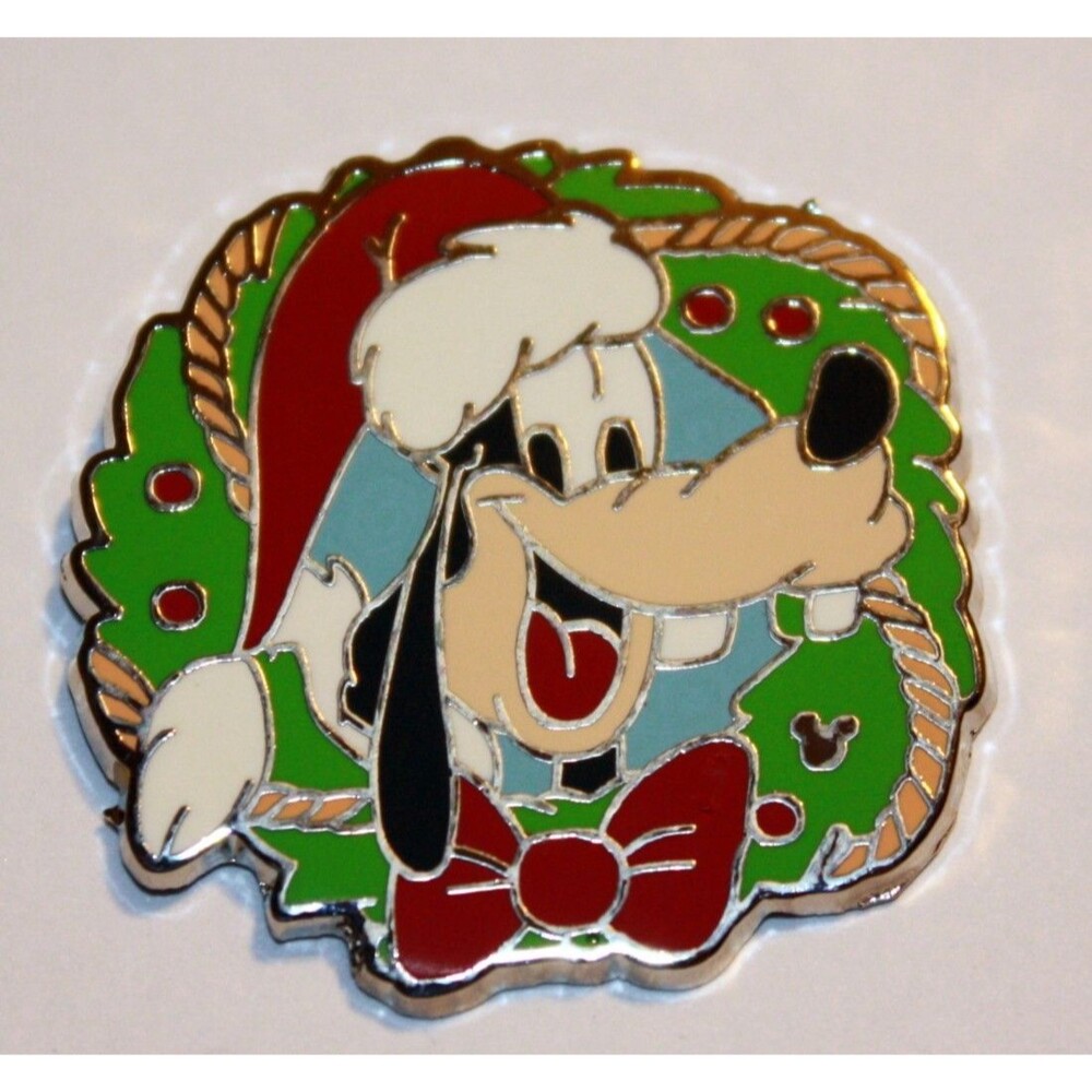 DLR - 2006 - Holiday Wreath Hotel Lanyard - Goofy